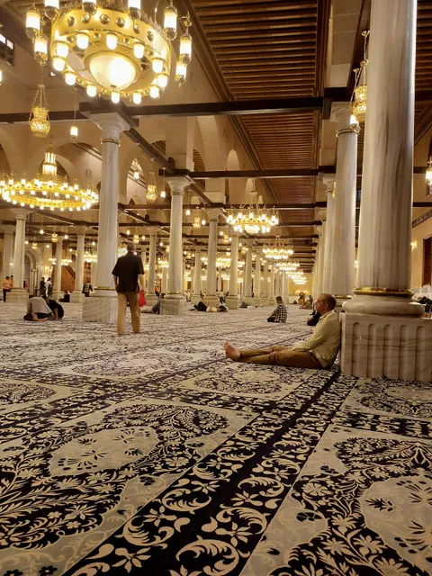 الحسين و خان الخليلي