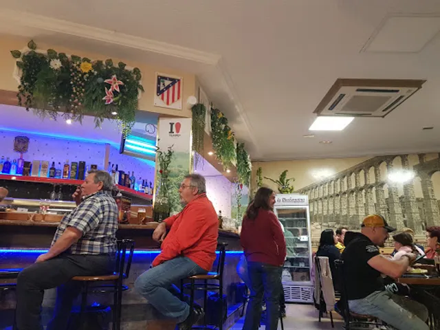 Bar Restaurante Pirámides