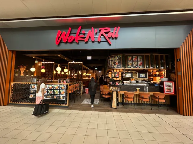 Wok'N'Roll Restaurant