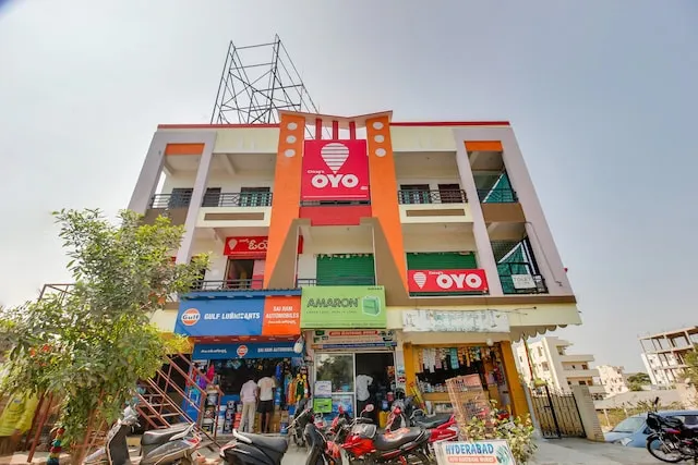 SPOT ON Hotel Chirag's Lodge