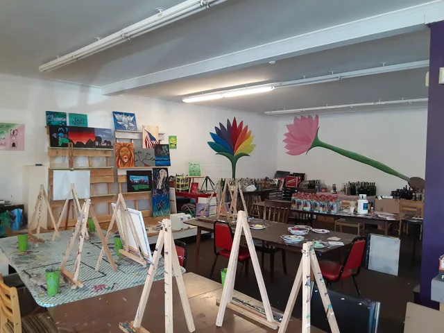 Bitterroot Sip and Paint