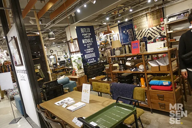 journal standard Furniture 福岡パルコ店
