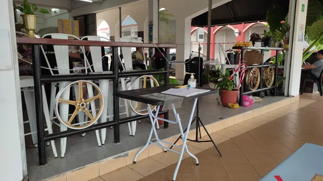 Bing bing rojak & cafe