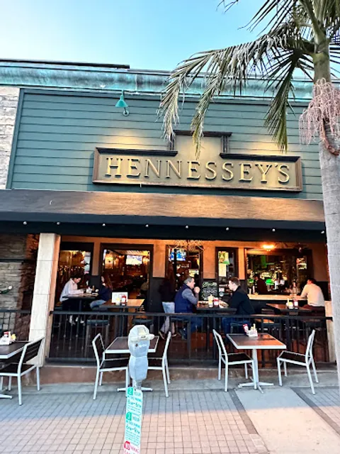 Hennessey's Tavern