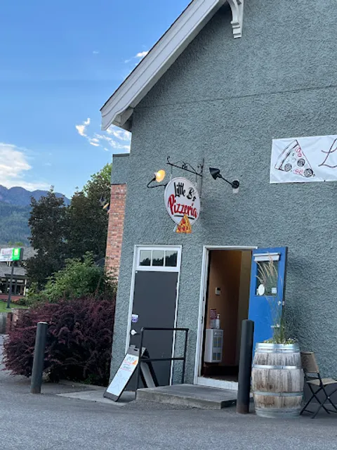 Little B's Pizzeria