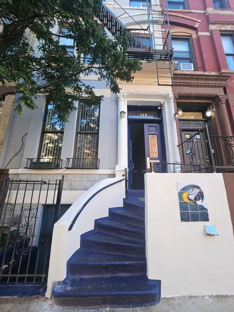 Macaw Hostel Boutique