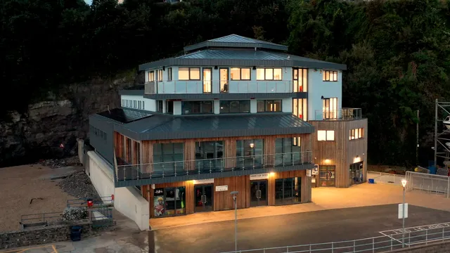 Harbour Stays - The Marine Centre