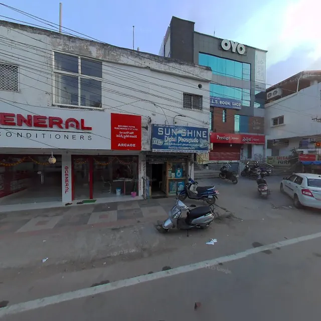 OYO Flagship 44264 Mythri Guest House