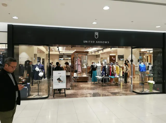 UNITED ARROWS SHINSAIBASHI