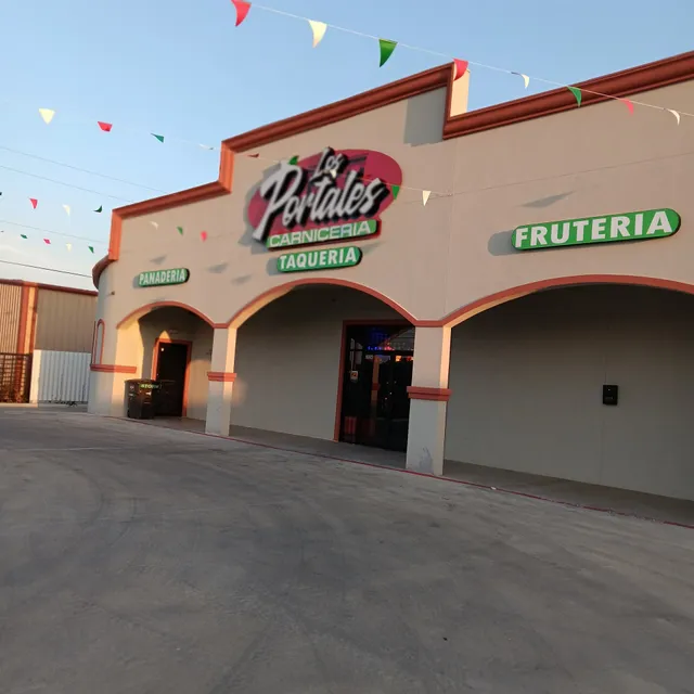 Los Portales Meat Market
