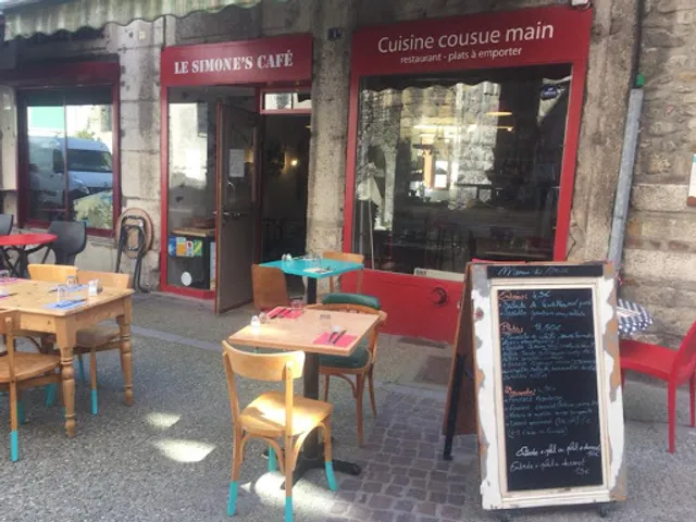 Le Simone'S Café