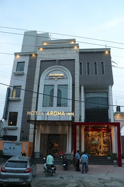 Hotel Aroma Inn