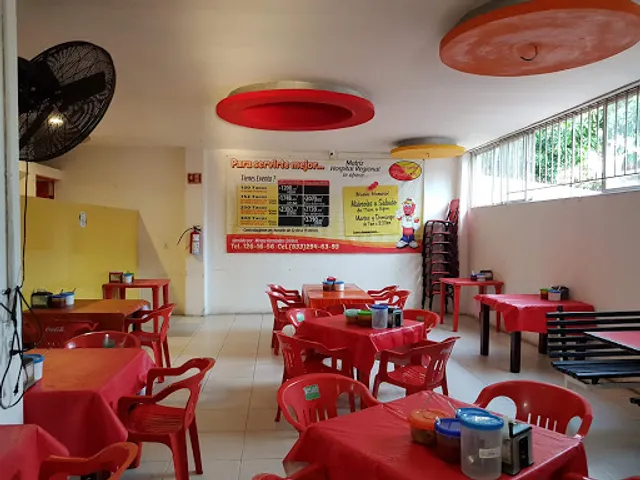 Tacos Rojos y Gorditas Paco's