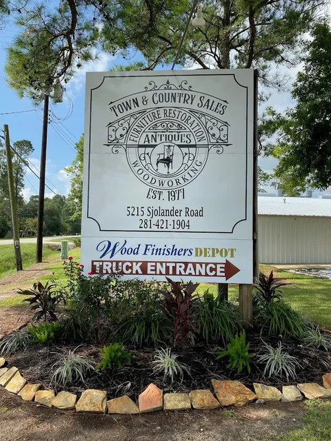 Town & Country Sales, LLC