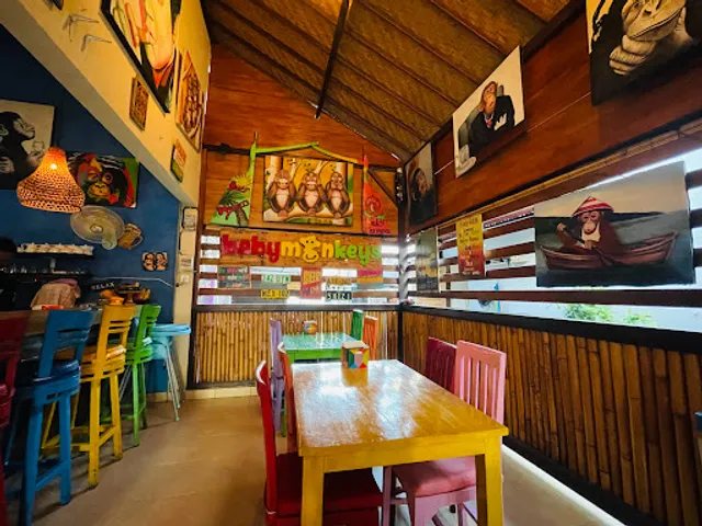 Warung Baby Monkeys