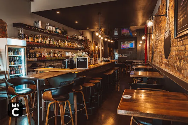 Ms. Carlisles - Bar & Restaurant