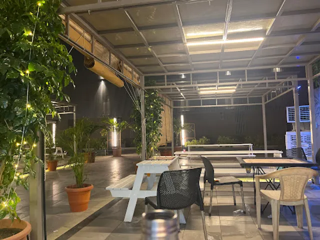 Aahar Satvik Cafe & Restro