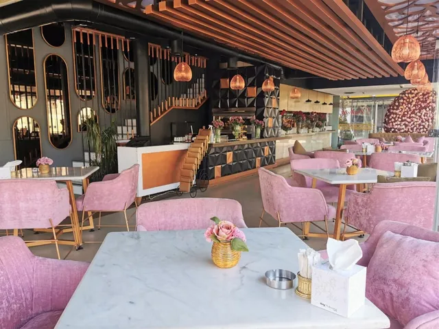 Dahab Restaurant & Cafe