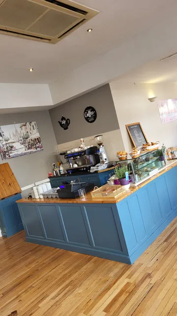 Tom Skinny's - The Market Cafe