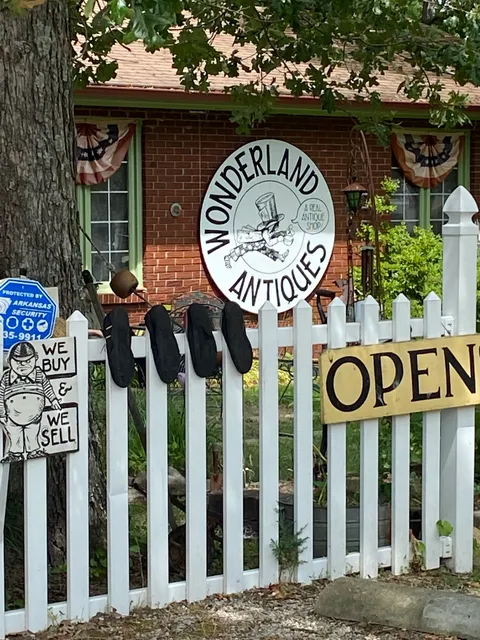 Wonderland Antiques