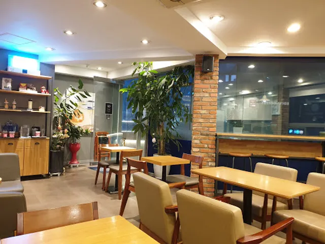 이디야 혜화동로터리점