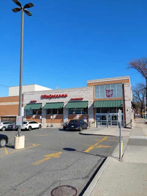 Walgreens Pharmacy