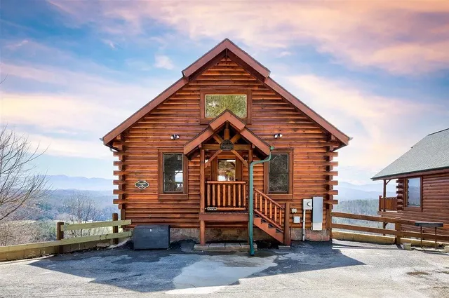 Summer Discount·Majestic Smoky MoutainViews•HotTub