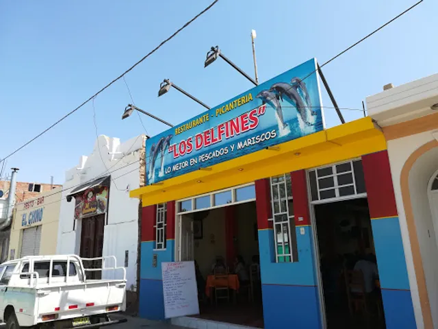 restaurante - picanteria los delfines