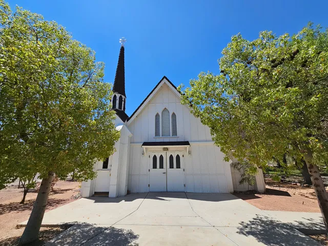 Candlelight Wedding Chapel