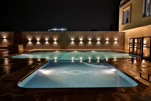 Hotel Devi Palace Resort & Spa