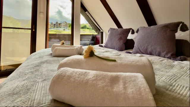 Przycup w Karkonoszach Apartamenty - „Za oknem góry!" – dwupoziomowy z tarasem z widokiem na góry, ul. Strażacka 2