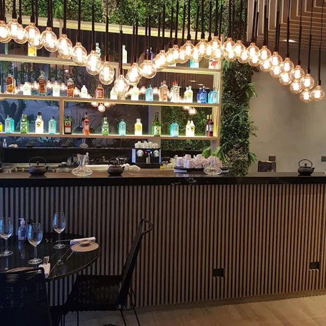 Fabric Sushi (Paseo Champagnat)