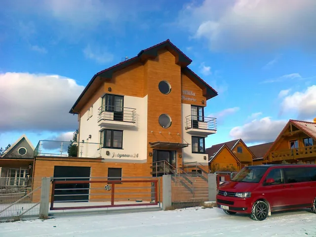 Willa i Domki Primore