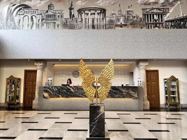 Real Maestranza Hotel