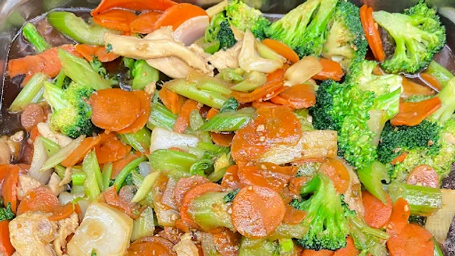 Chinese Kitchen at H-E-B