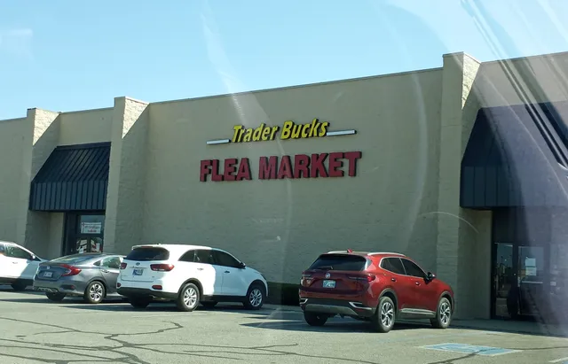 Trader Buck's Flea Market