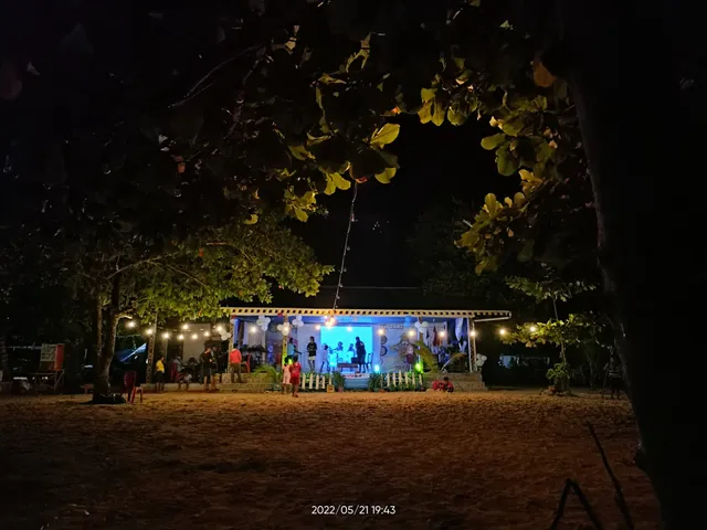 RedDoorz near Pelabuhan Jayapura