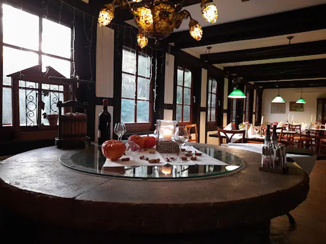 Schlegels Weinstuben