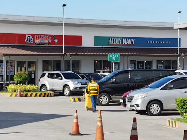 ArmyNavy Burger + Burrito