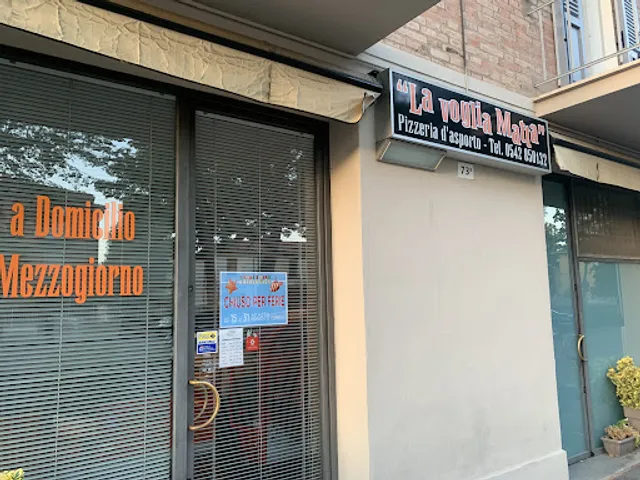 Pizzeria La Voglia Matta