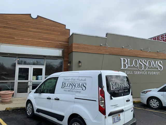 Blossoms of Royal Oak