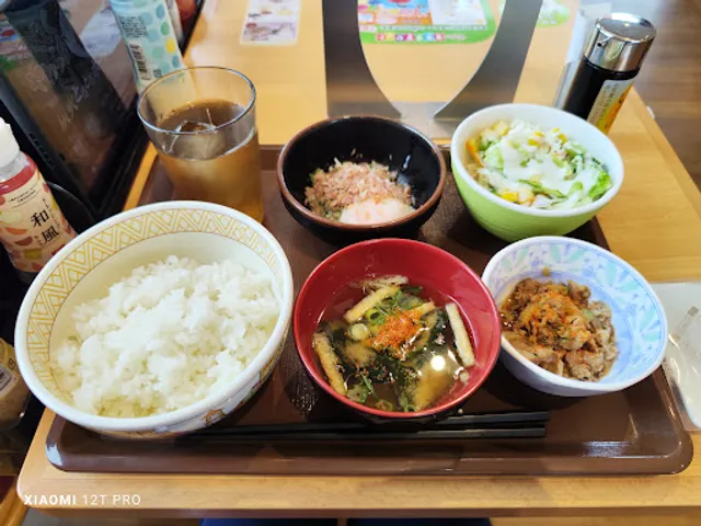 すき家 甲州塩山店