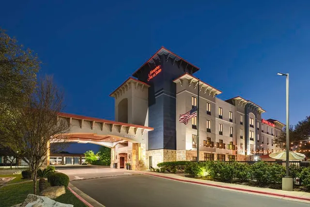 Hampton Inn & Suites San Marcos