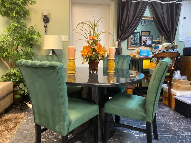 Ulondas Classic Home Designs