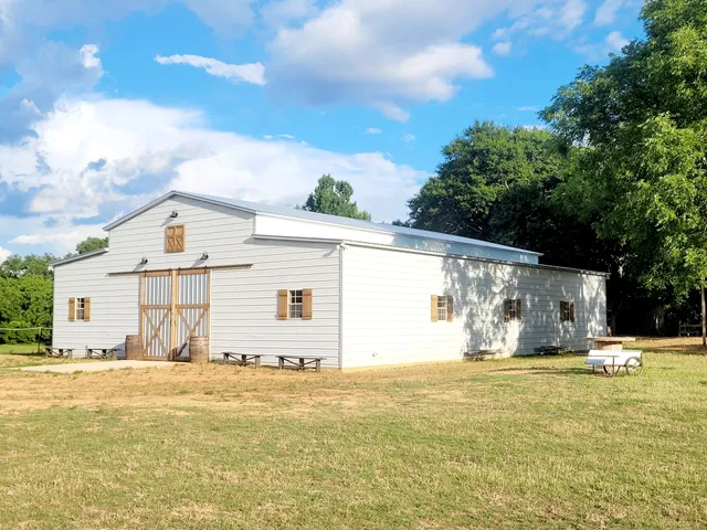 Sugar Shack Farms Weddings & Events LLC