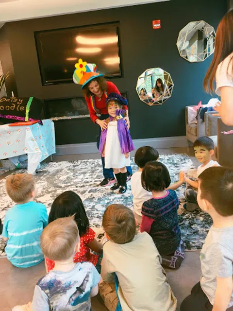 Daisy Doodle's Childrens Party Entertainment