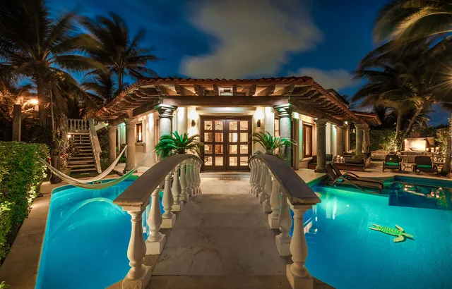 Villa Estrella del Mar - 5 Bedroom Luxury Villa