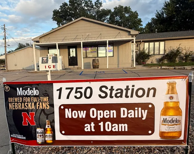 1750 station Beer , wine , spirits