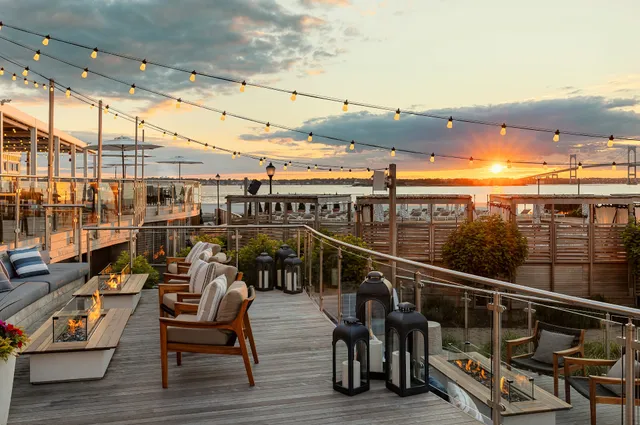 Newport Harbor Island Resort