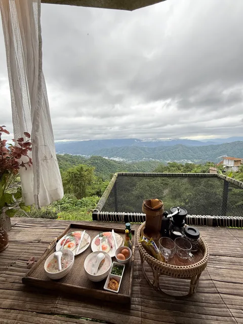 ม่อนเงาะล้านวิว โฮมสเตย์